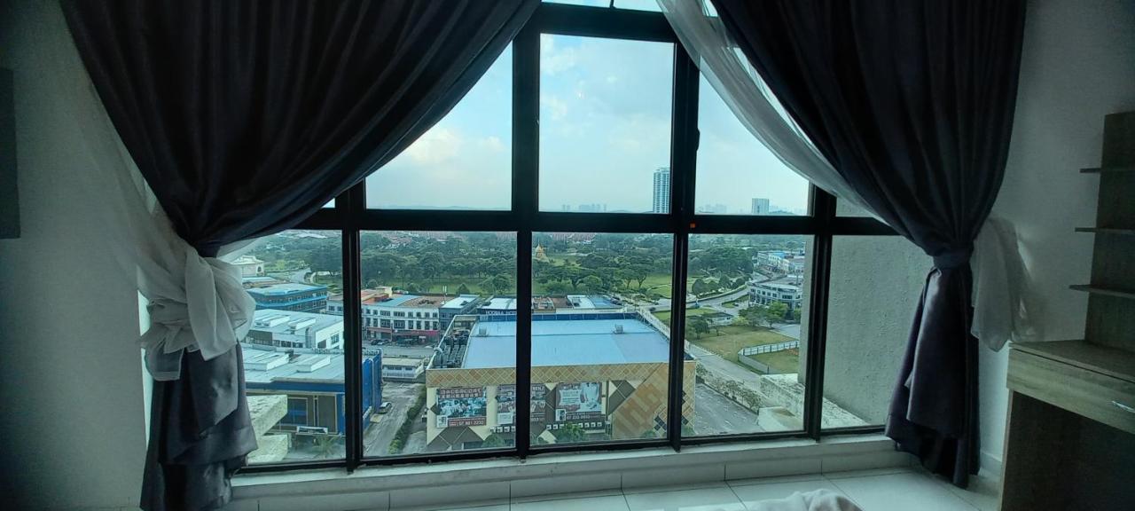 Yemala Suites At Skyloft - Johor Johor Bahru Exterior foto